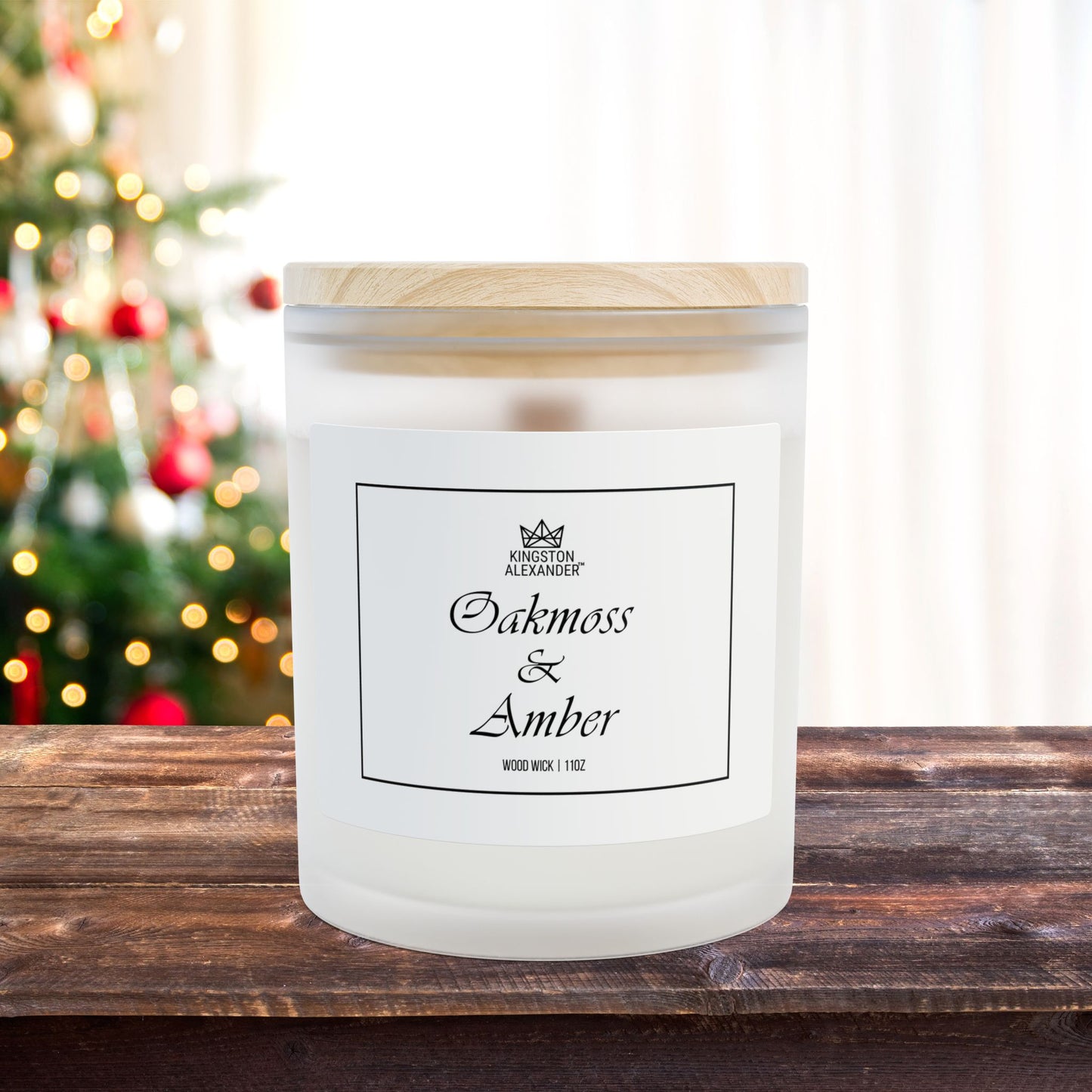 Oakmoss and Amber Scented Frosted Candle 11oz